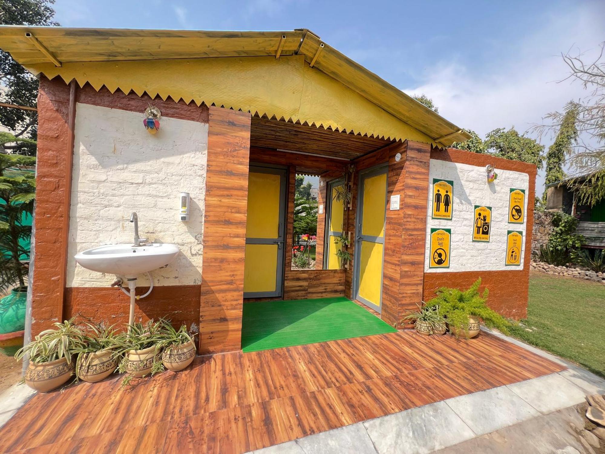 Namaste India Hostel Puskár Kültér fotó